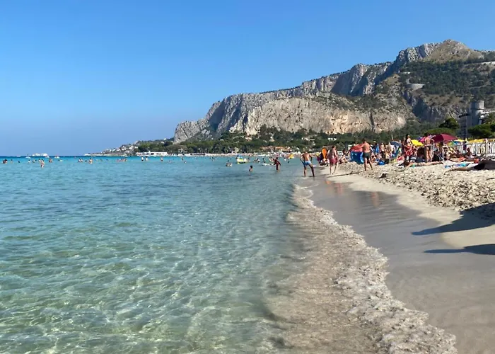 A Casa Di Ida * باليرمو